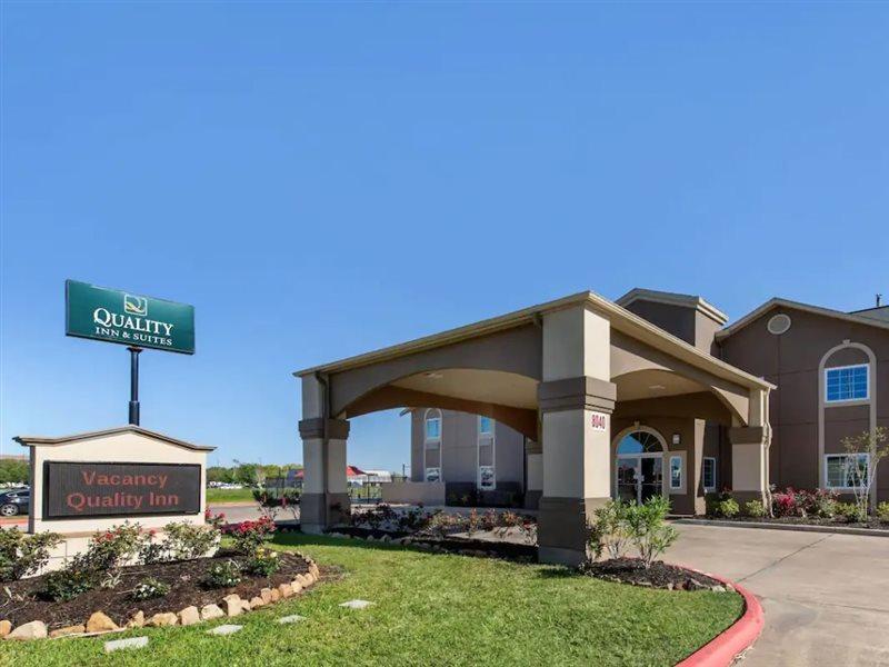 Quality Inn And Suites Port Arthur Nederland Exterior photo