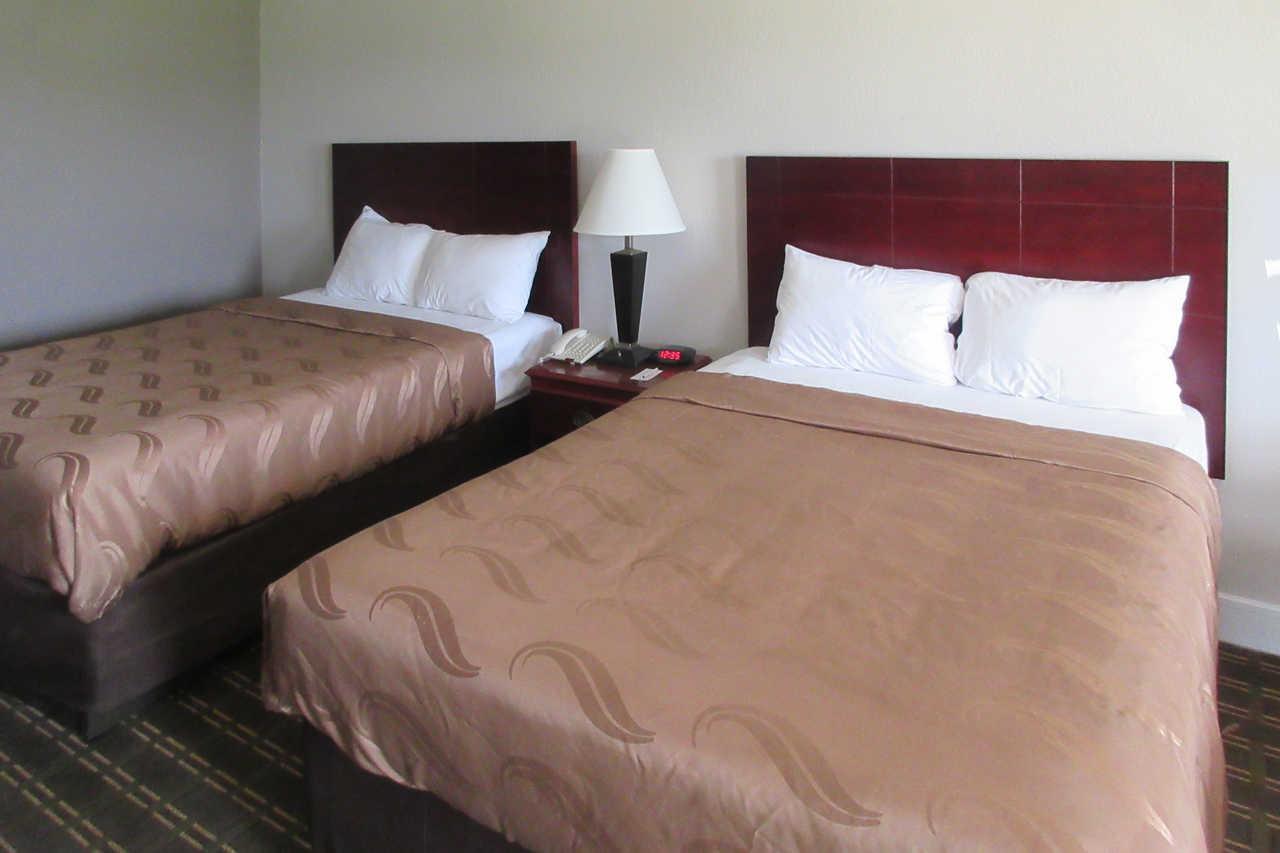 Quality Inn And Suites Port Arthur Nederland Exterior photo